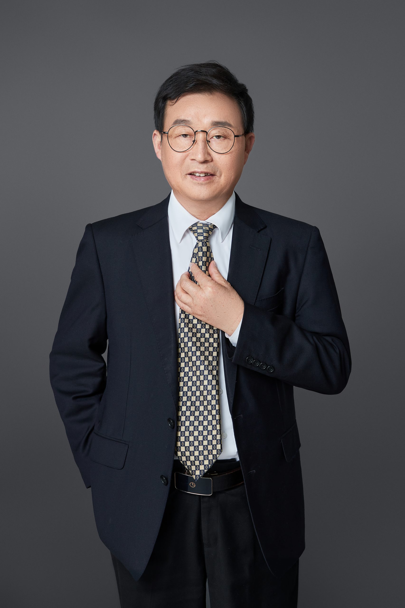 尤明俊